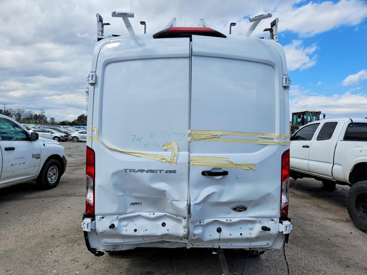 2024 Ford Transit T-250