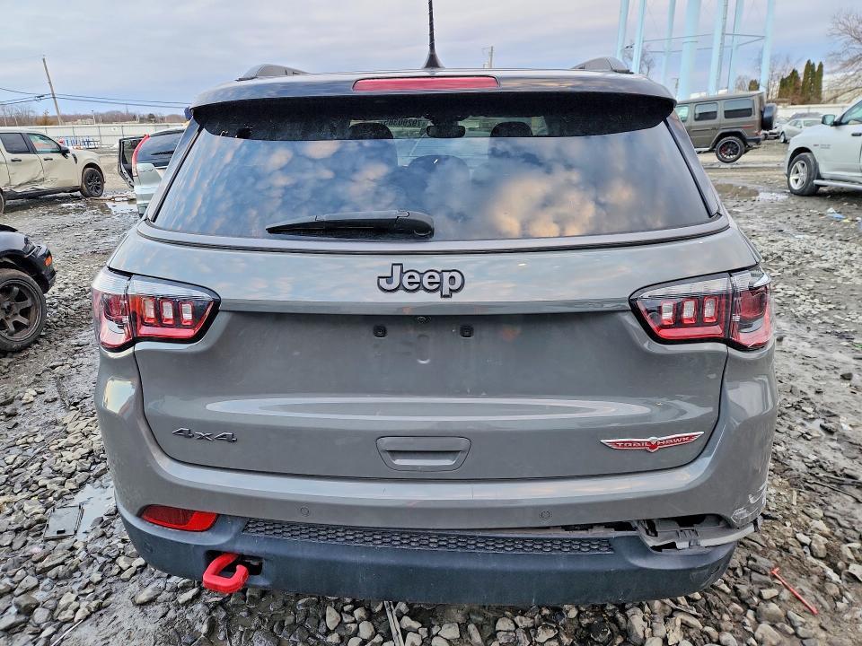 2021 Jeep Compass Trailhawk