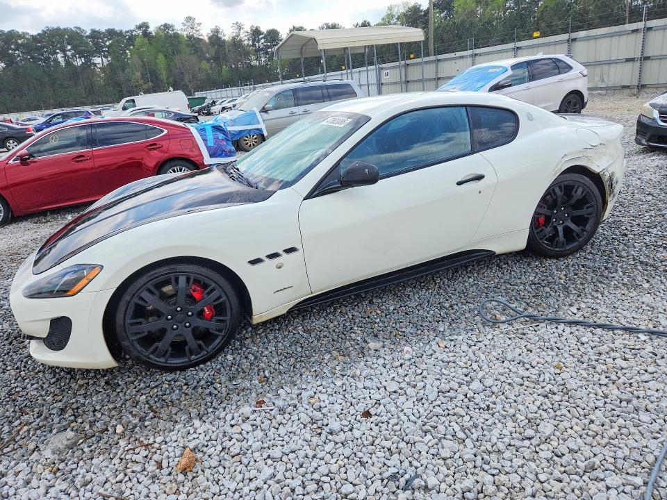 2014 Maserati Granturismo s
