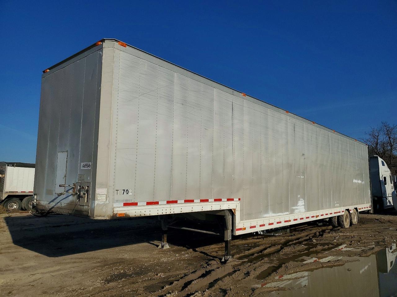 1996 Kentucky Enclosed Car Hauler W / Liftgate