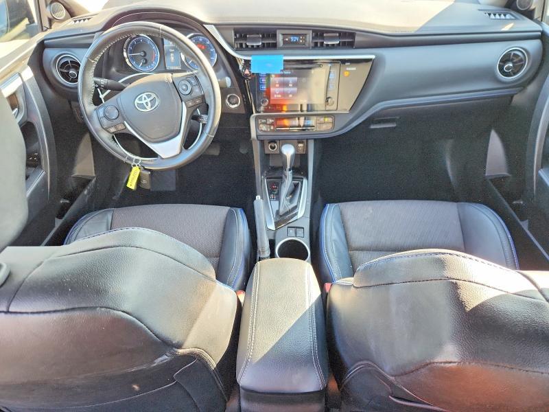 2017 Toyota Corolla se