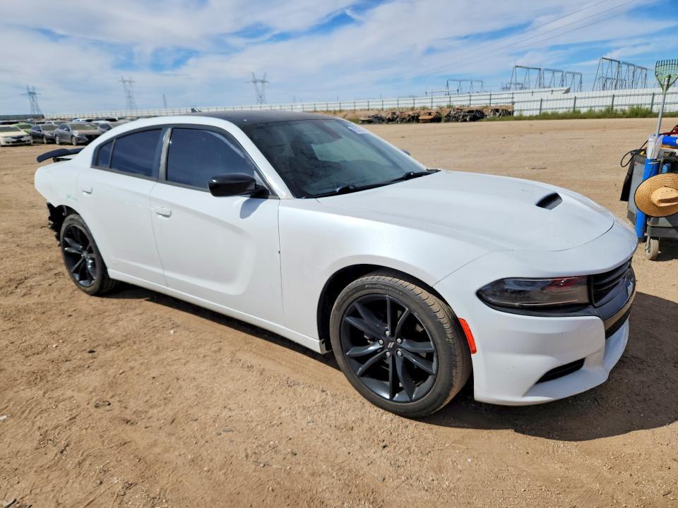 2018 Dodge Charger sxt Plus