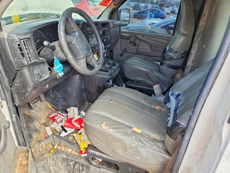 2005 Chev Express G3500