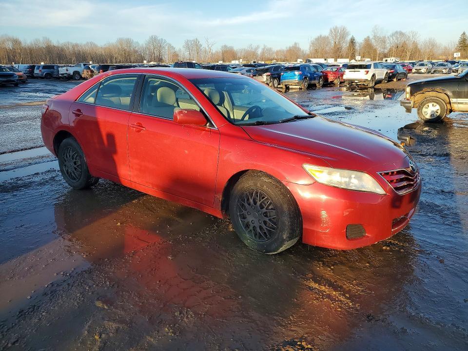 2010 Toyota Camry le