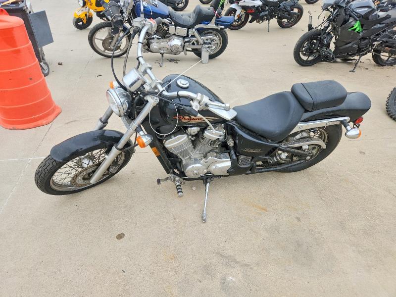 2001 Honda VT600 CD