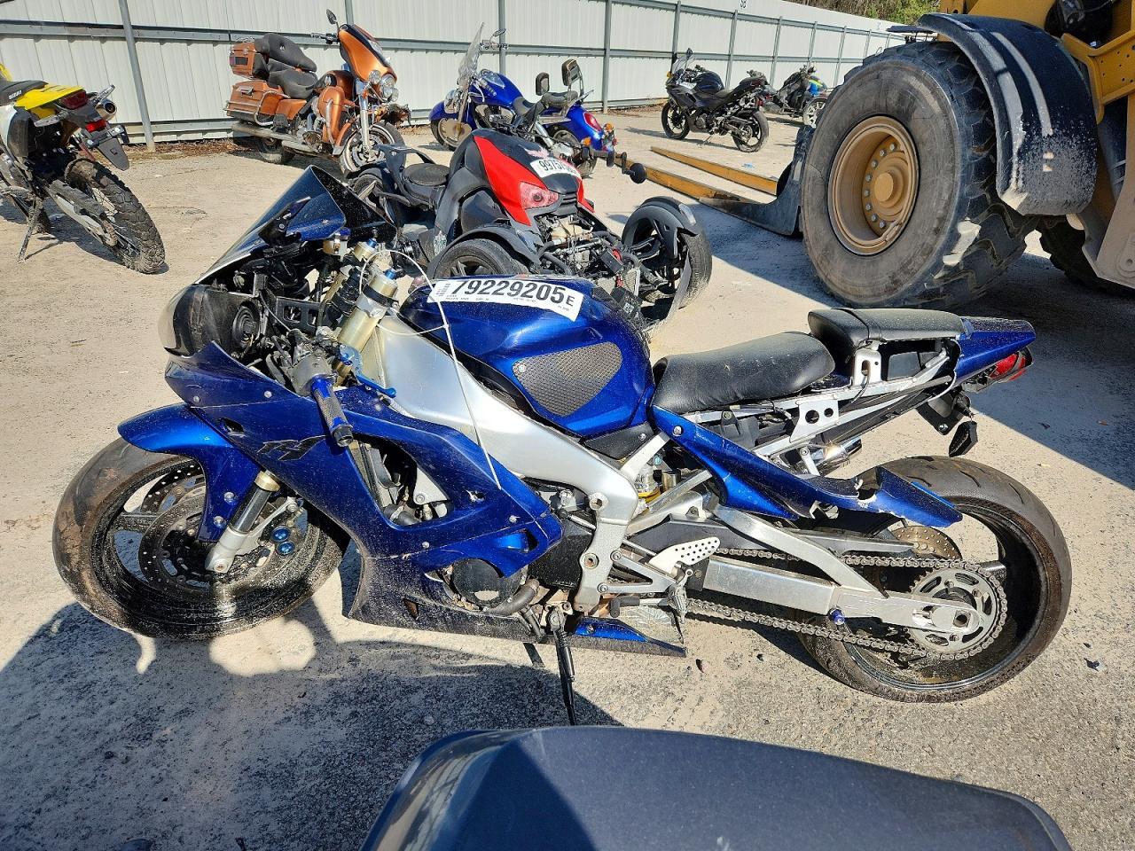 2000 Yamaha YZFR1