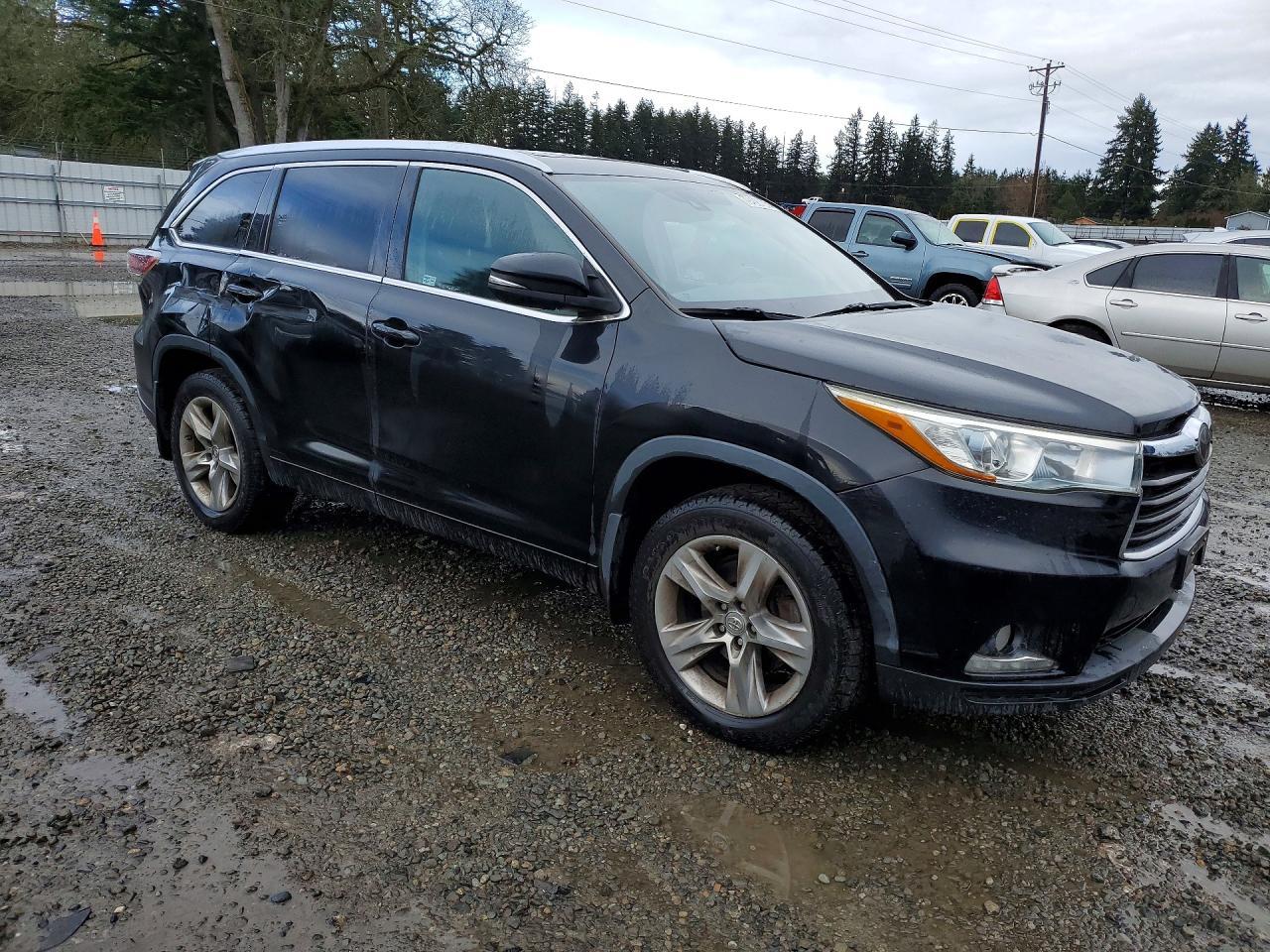 2014 Toyota Highlander Limited Platinum