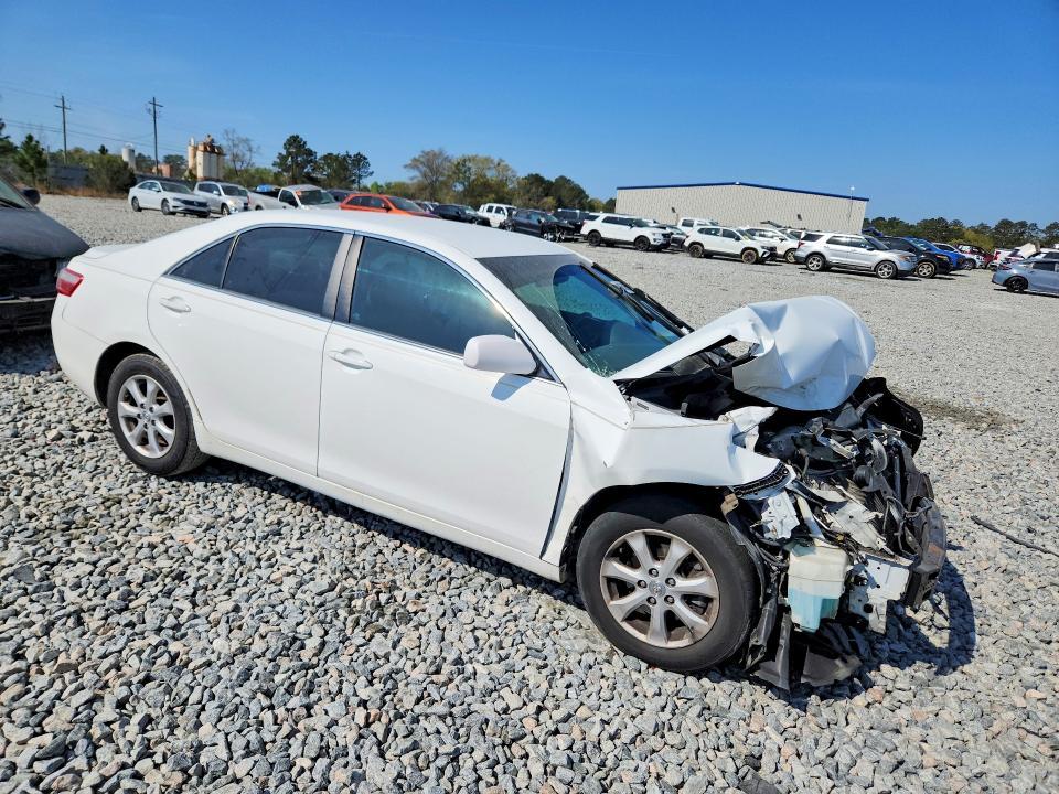 2009 Toyota Camry le