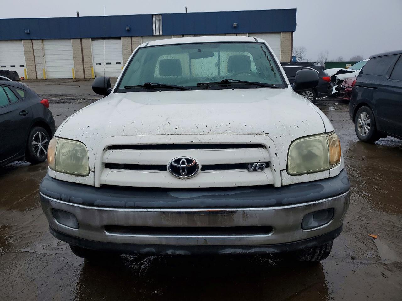 2005 Toyota Tundra Base