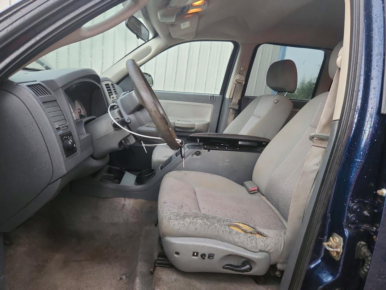 2007 Dodge Dakota Quad SLT