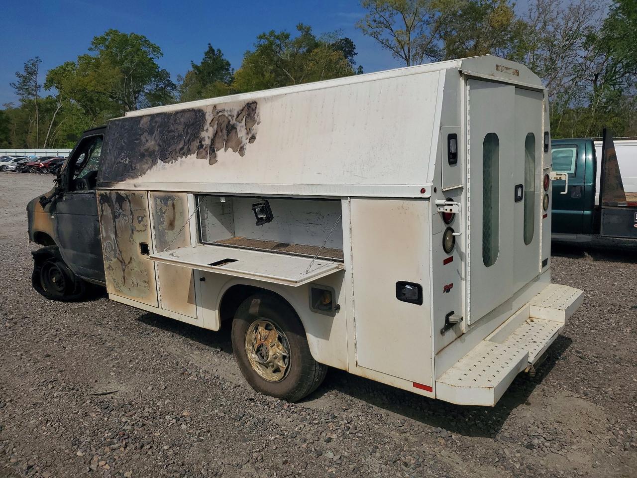 2016 Ford E350 Utility / Service Truck