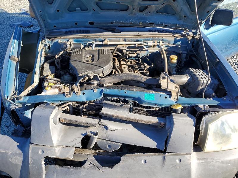 2001 Nissan Frontier XE