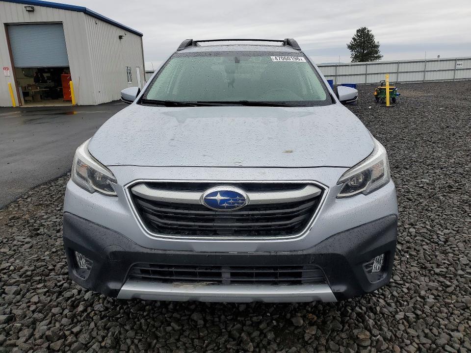 2022 Subaru Outback Limited xt