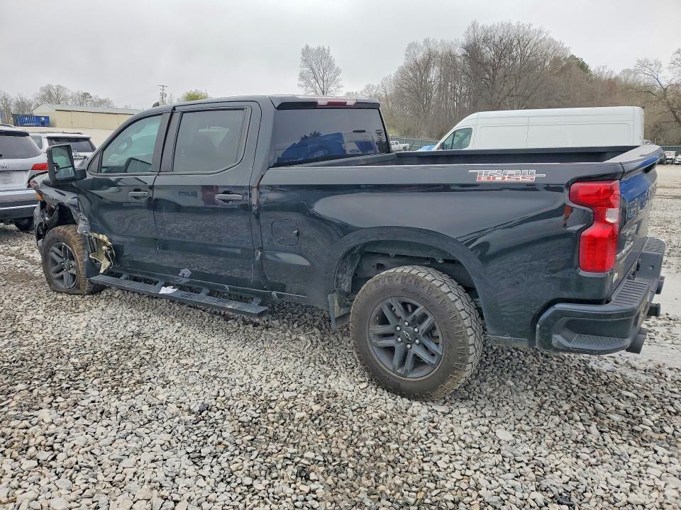 2022 Chevrolet Silverado K1500 Trail Boss Custom