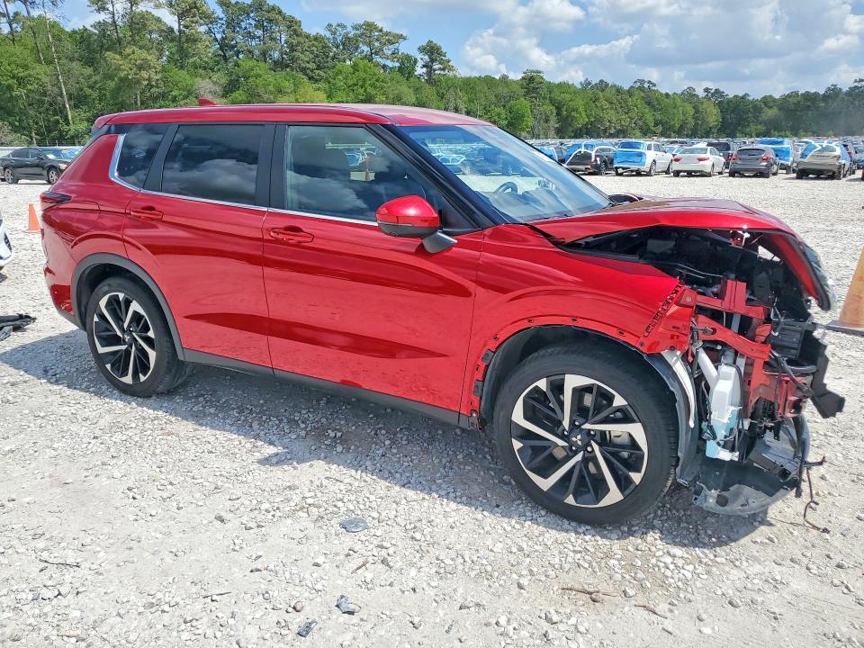 2024 Mitsubishi Outlander se