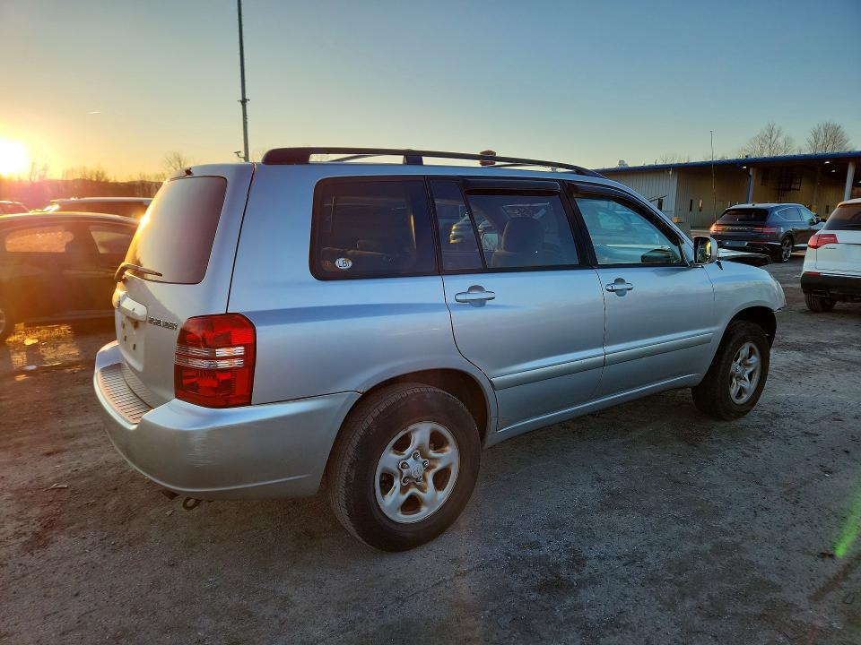 2001 Toyota Highlander Base