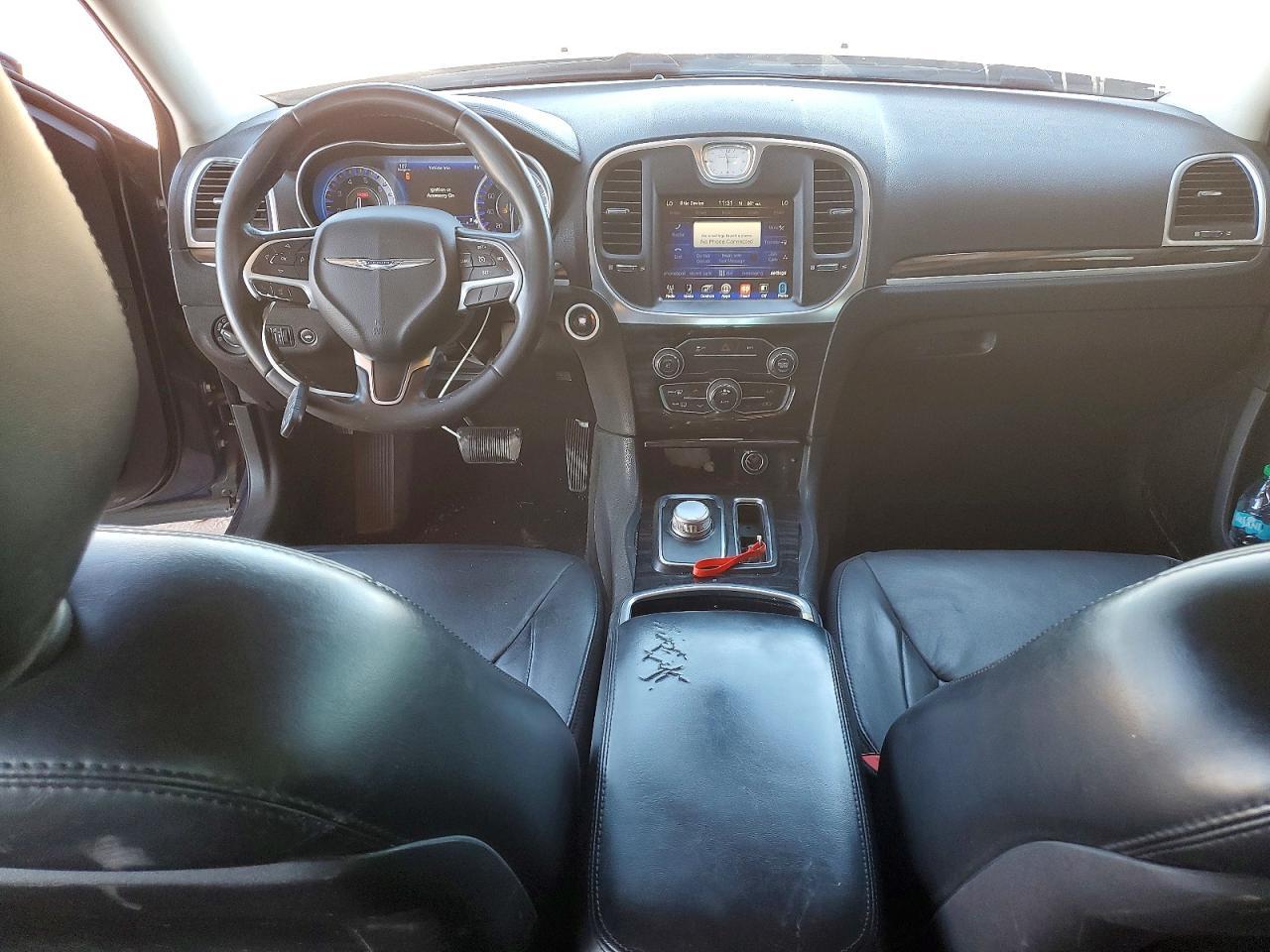 2015 Chrysler 300 Limited