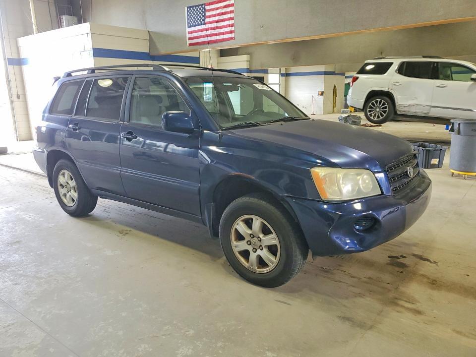 2002 Toyota Highlander Base