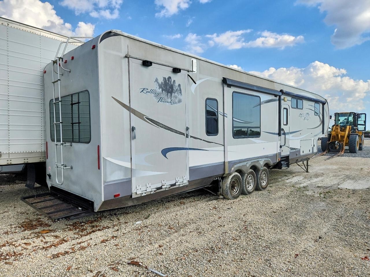 2011 Open Range Camper