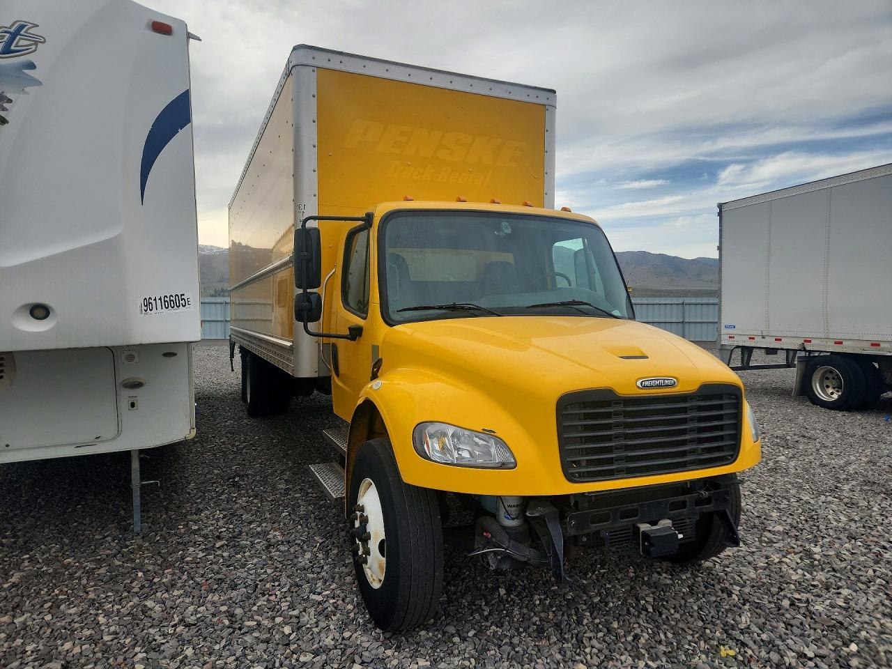 2022 Freigliner 2022 Freightliner Business Class M2 BOX Truck