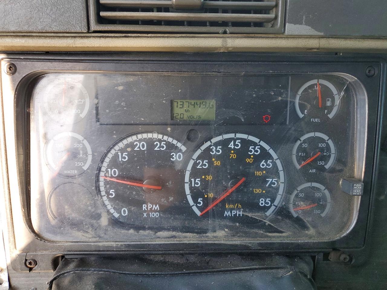 2007 Freigliner 2007 Freightliner Columbia 120 Dump Truck