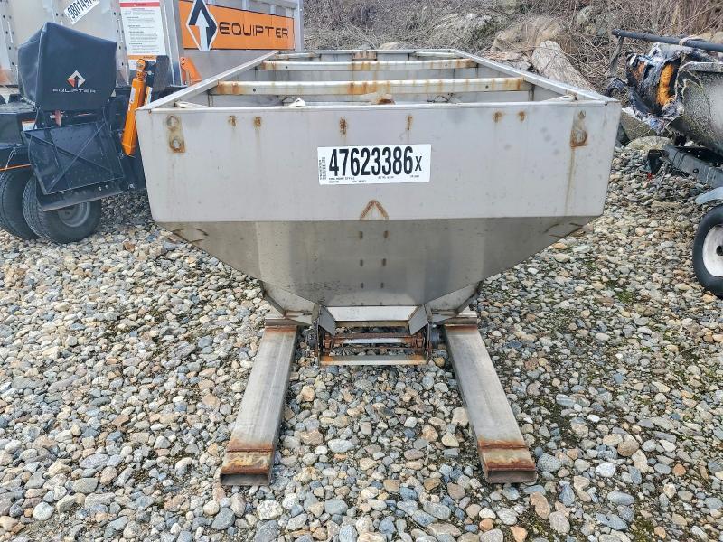 2023 Urwi 2023 Swenson Spreader