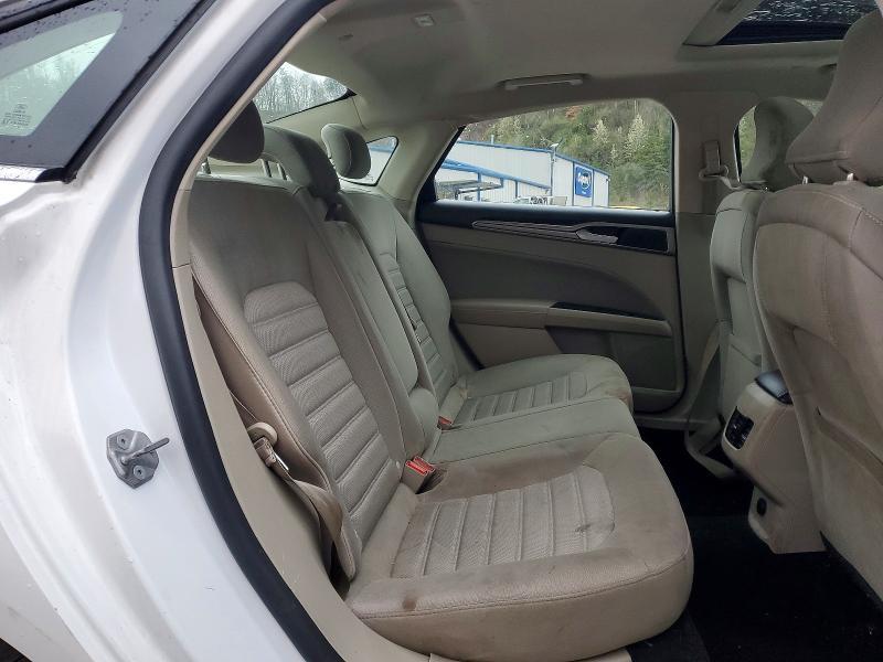 2019 Ford Fusion se