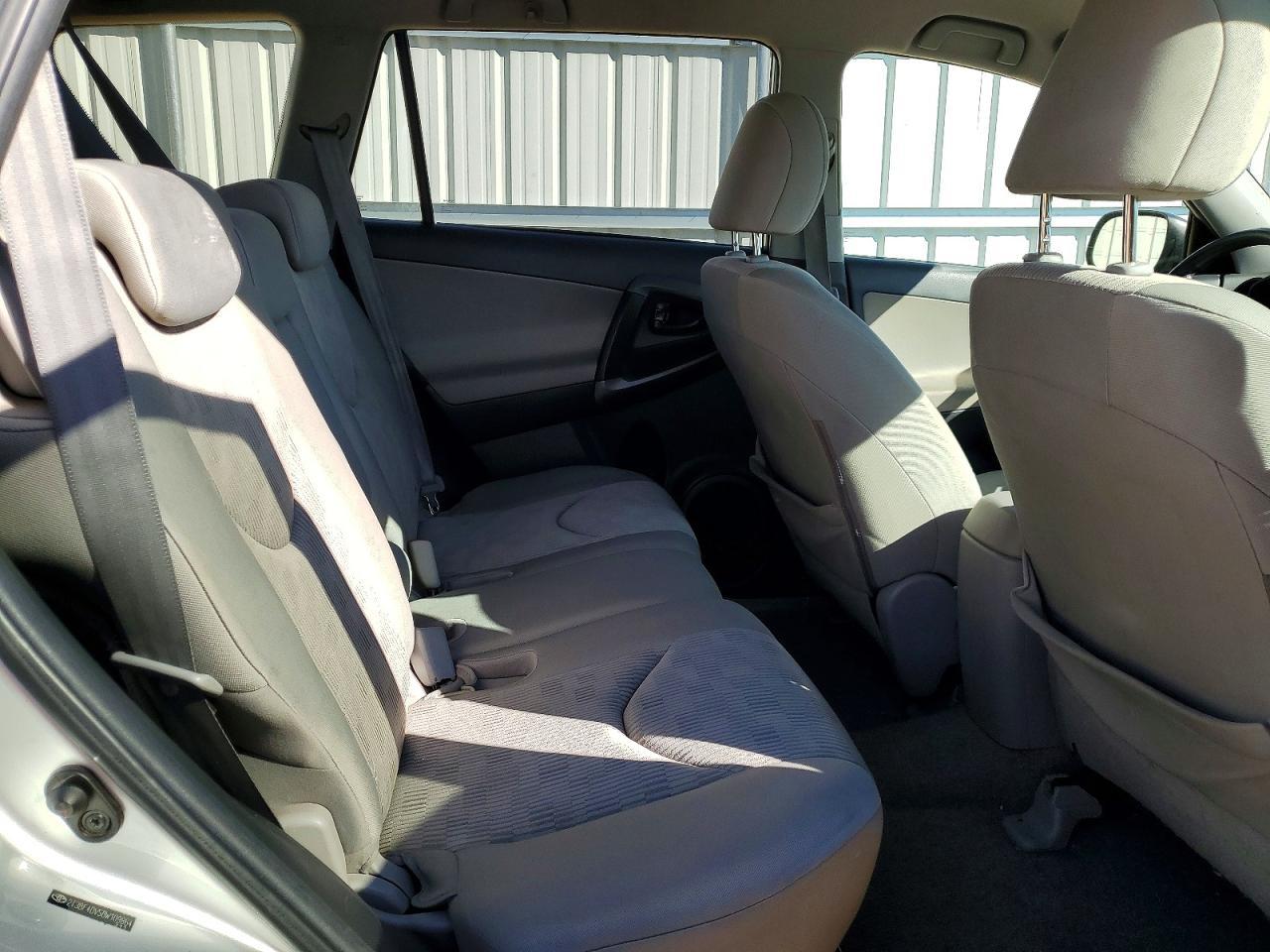 2011 Toyota Rav4 Base