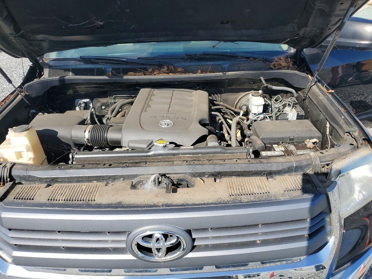 2014 Toyota Tundra SR5