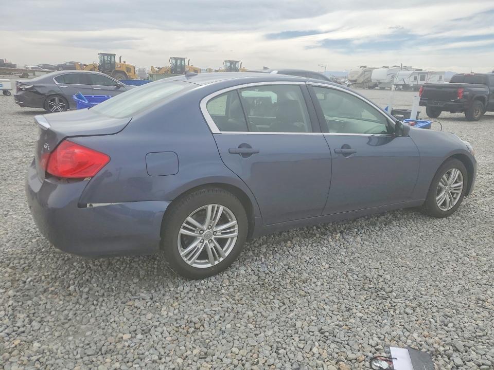 2011 Infiniti G37 Sedan x
