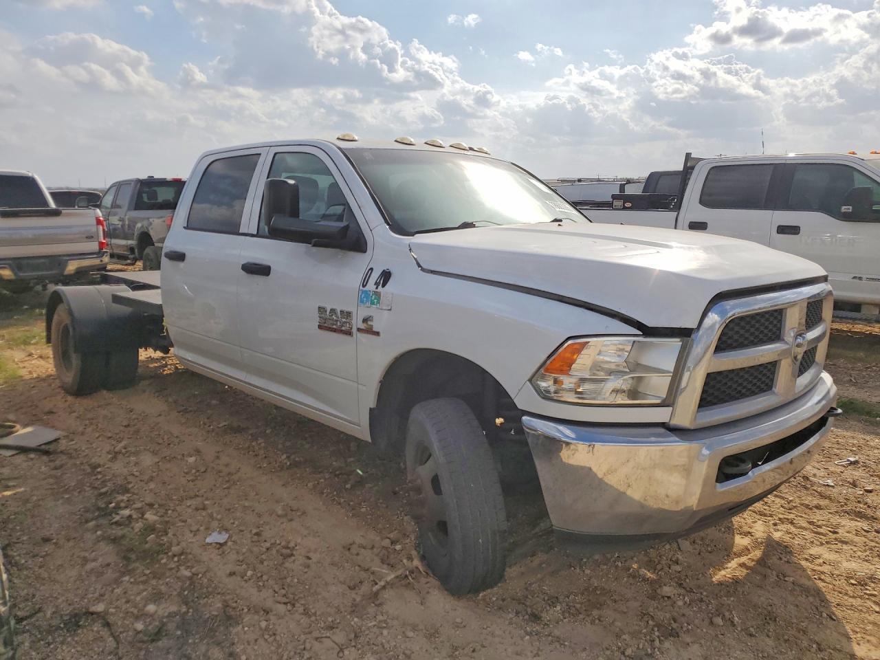 2018 Dodge RAM 3500 ST Flatbed Truck