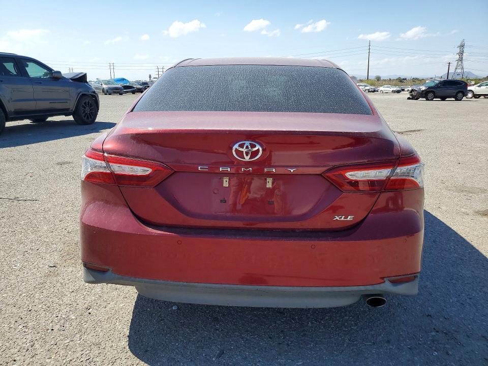 2018 Toyota Camry xle