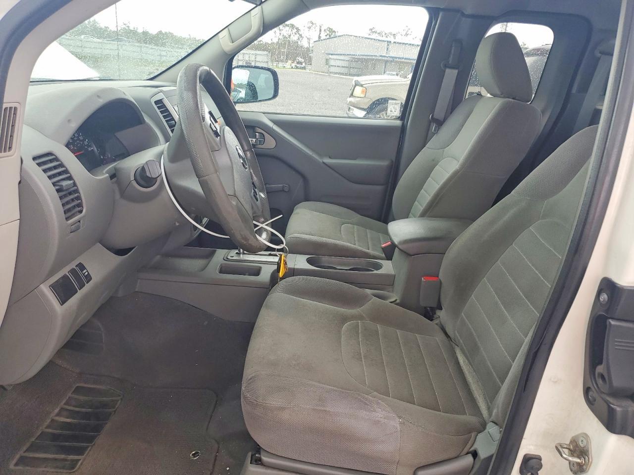 2019 Nissan Frontier S