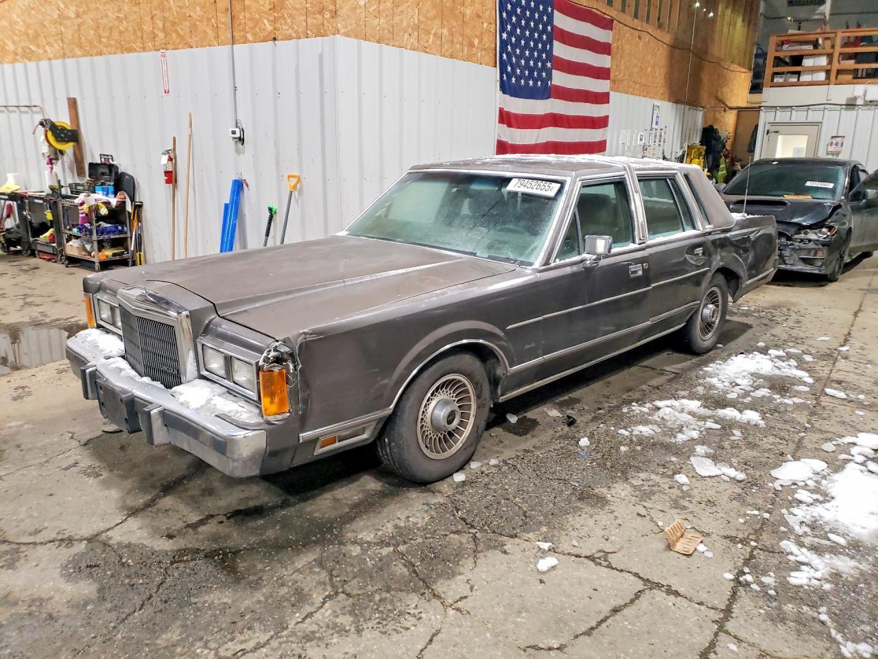 1989 Lincoln Townhouse Continental Base