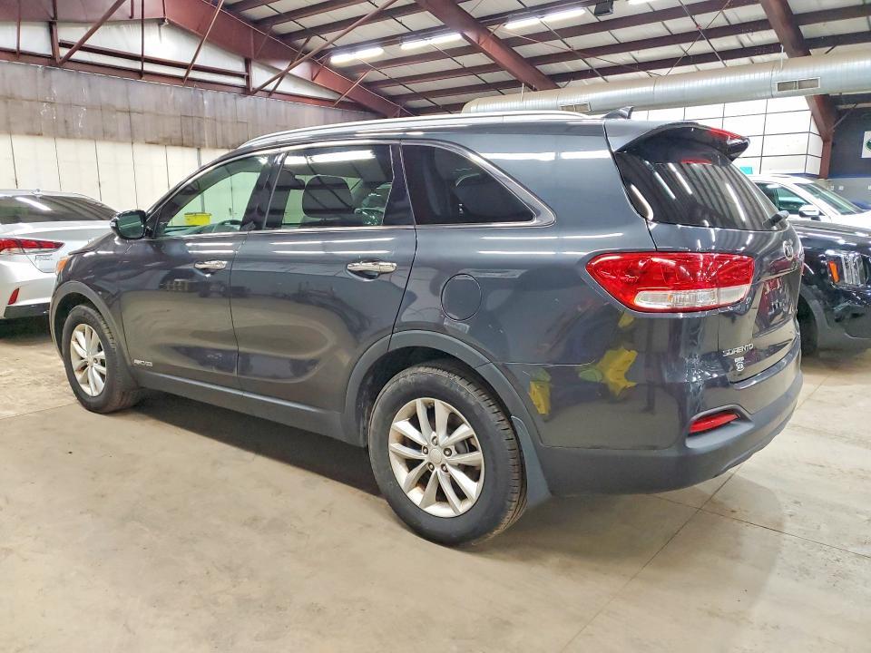 2016 KIA Sorento lx V6