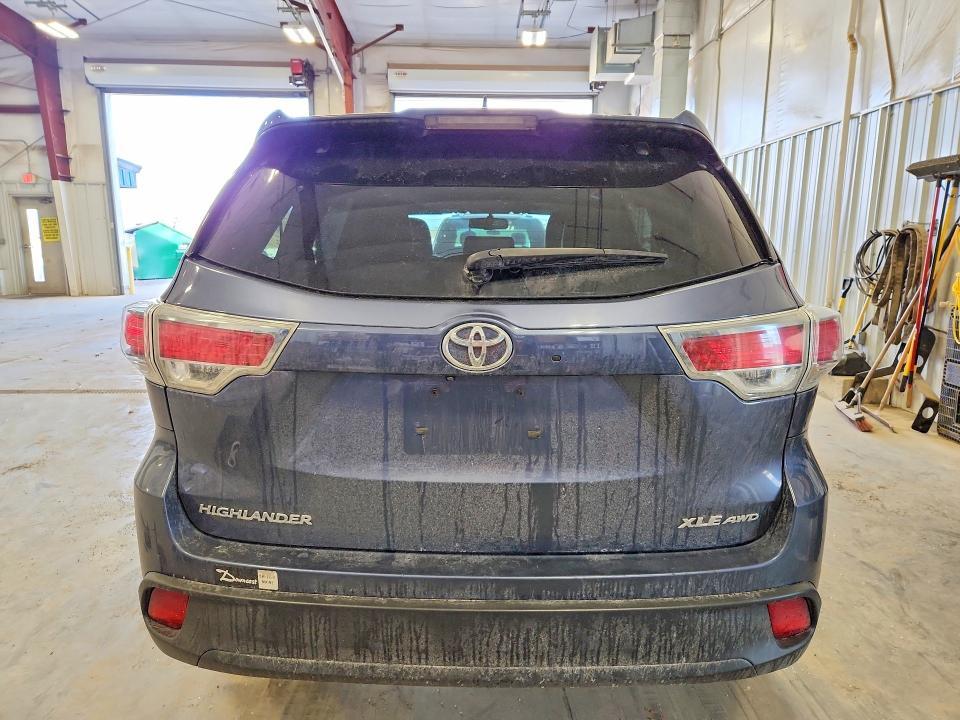 2016 Toyota Highlander xle