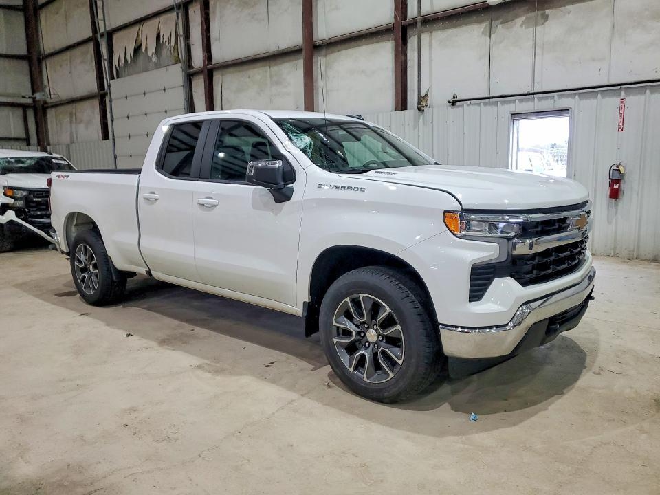 2024 Chevrolet Silverado K1500 LT-L