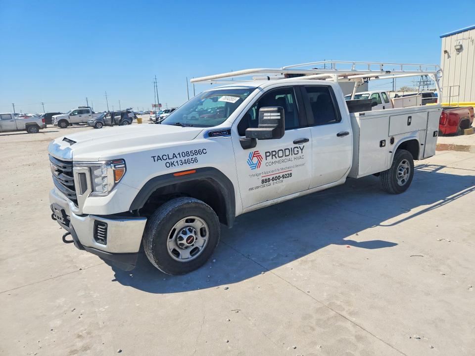 2022 GMC Sierra Utility / Service Truck