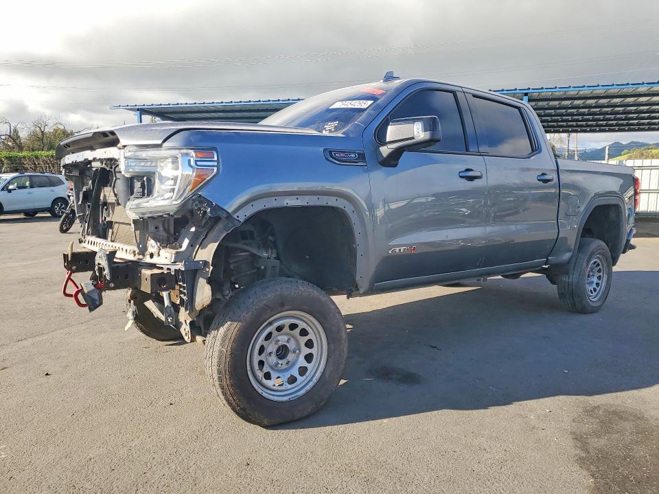 2020 GMC Sierra K1500 AT4