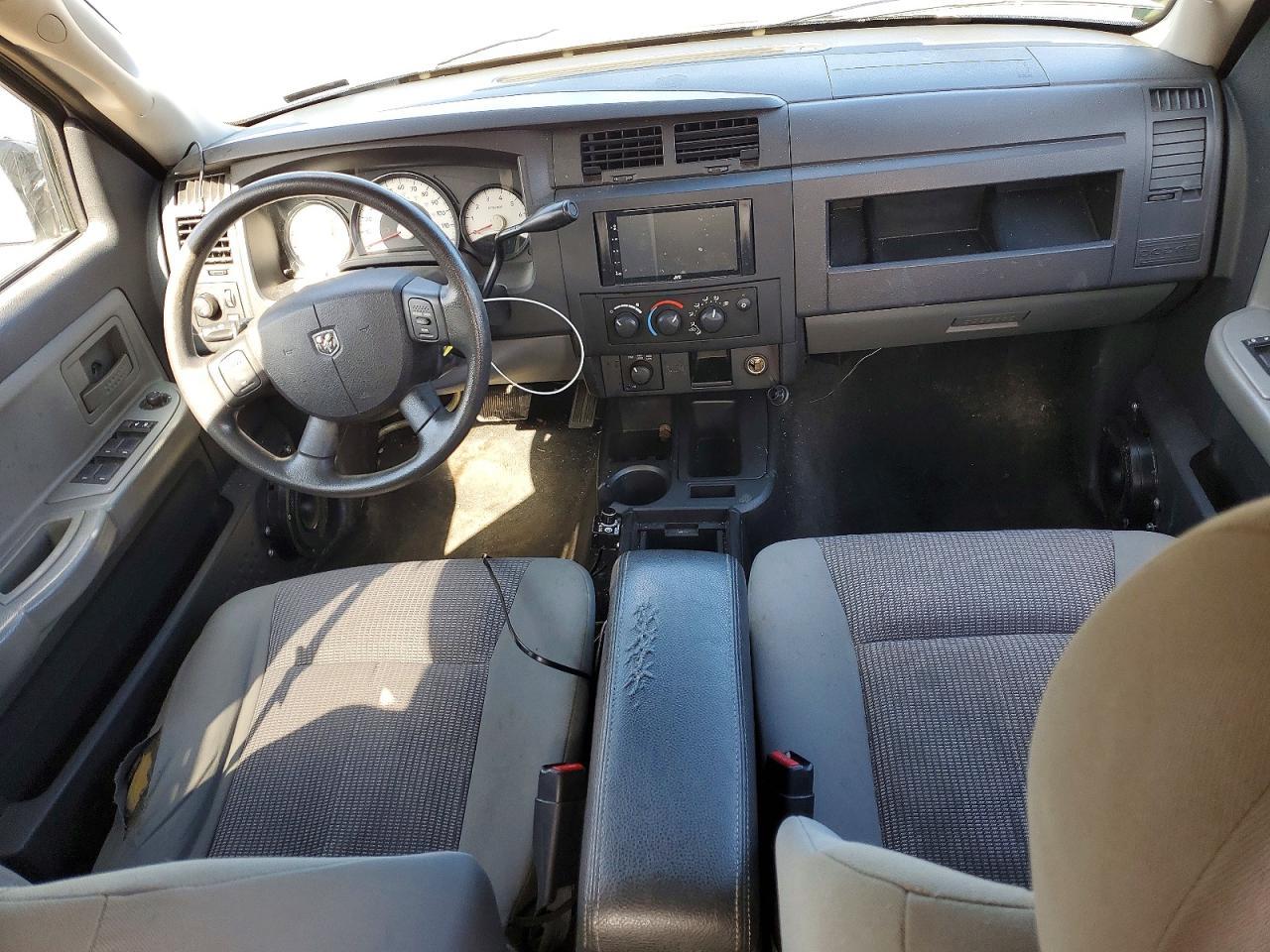 2011 Dodge Dakota SLT