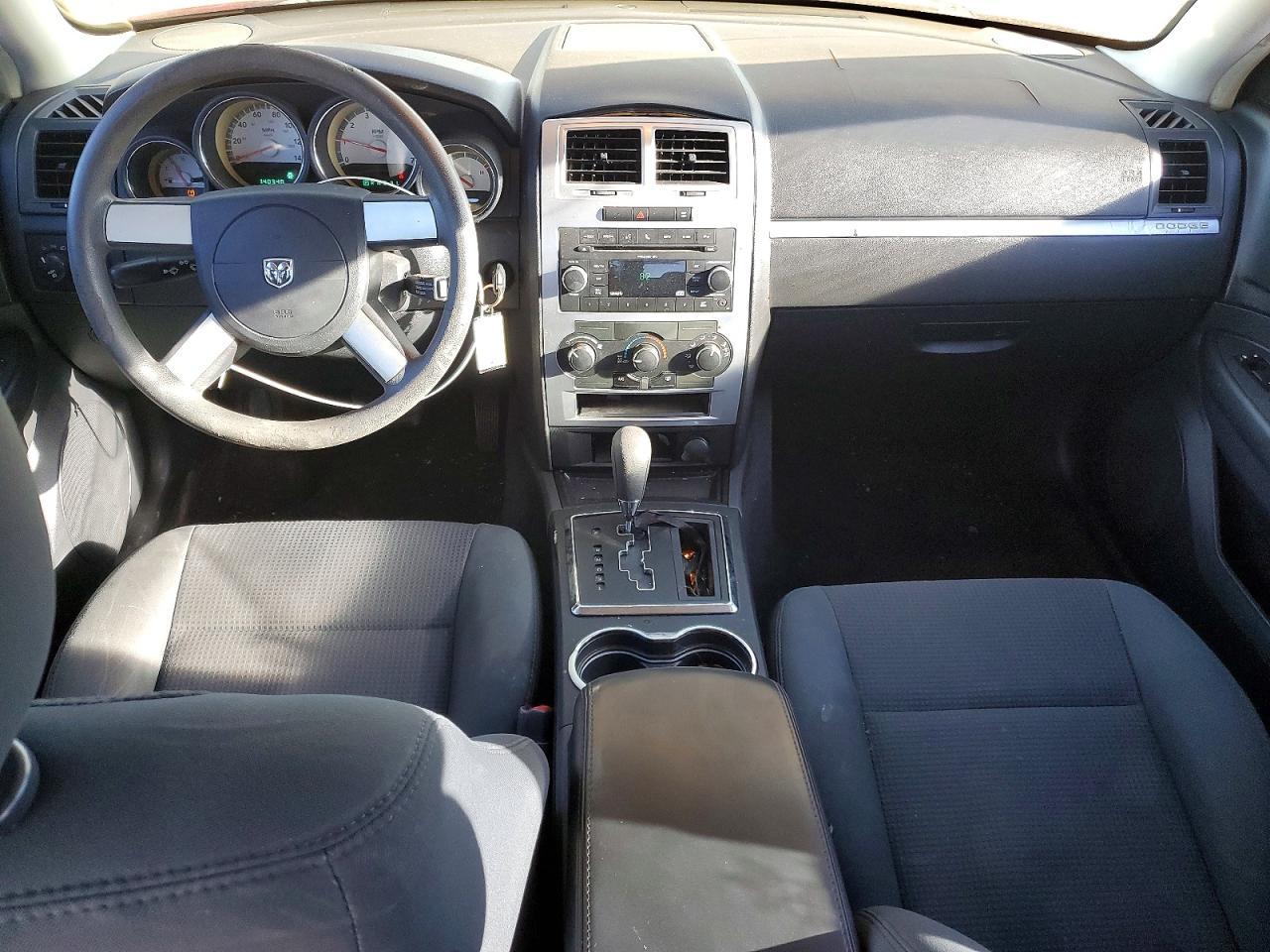 2010 Dodge Charger sxt