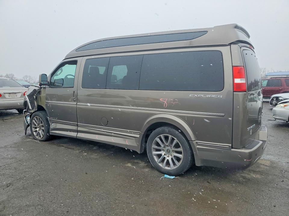 2021 GMC Savana G2500 LS