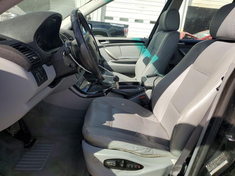 2002 BMW X5 3.0i