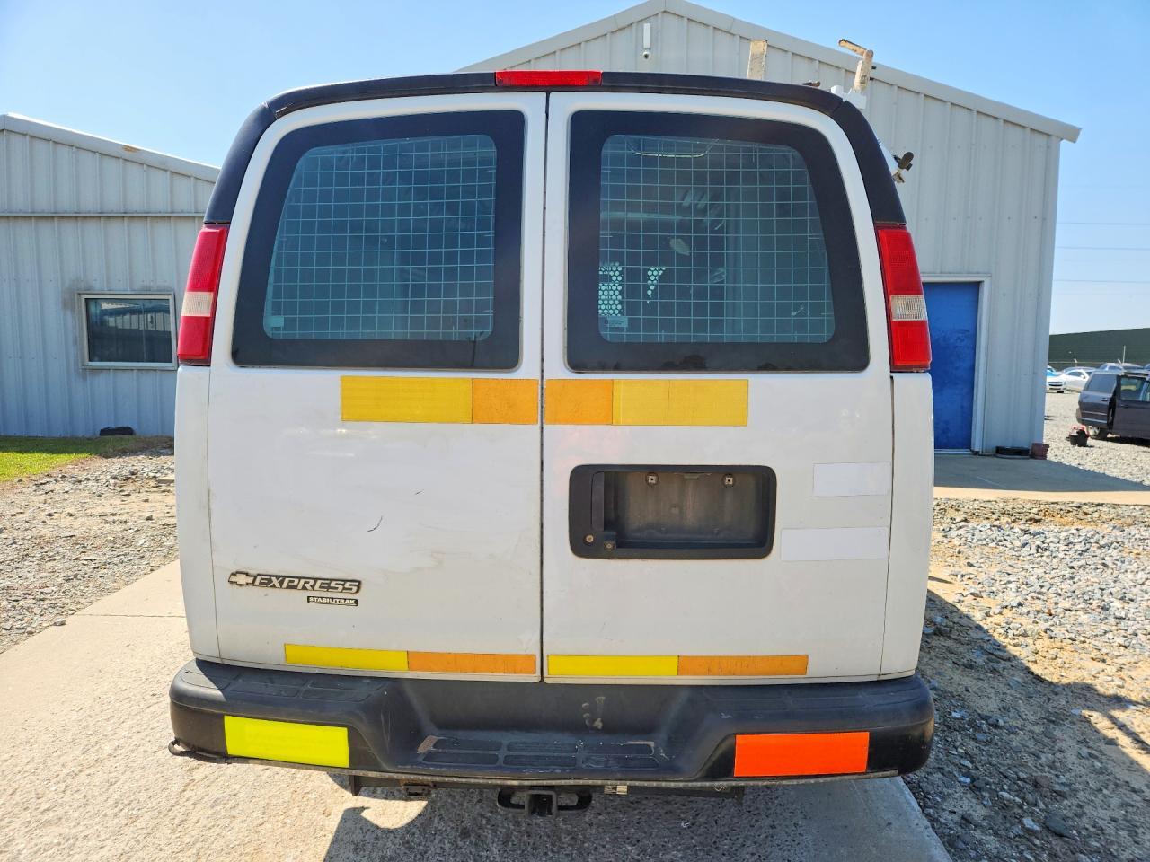 2015 Chev Rolet Express 2500 Cargo Utility / Service van