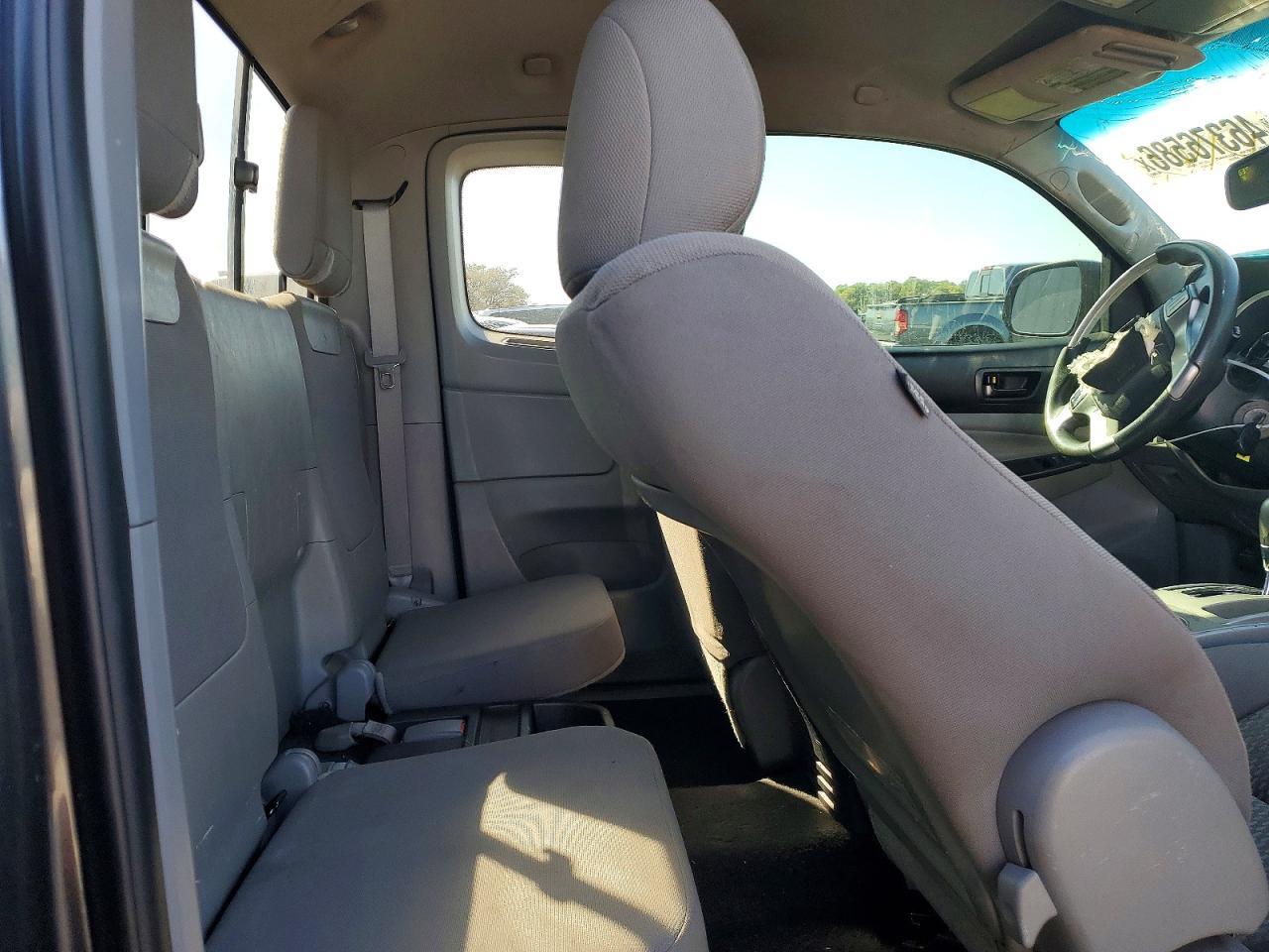2013 Toyota Tacoma Prerunner