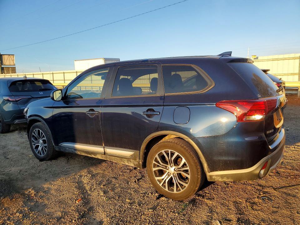 2018 Mitsubishi Outlander es