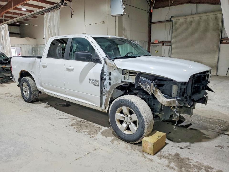 2019 Dodge Ram 1500 Classic slt