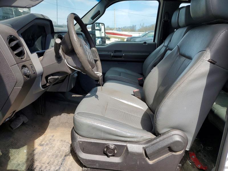 2014 Ford F350 Super Duty Flatbed Truck