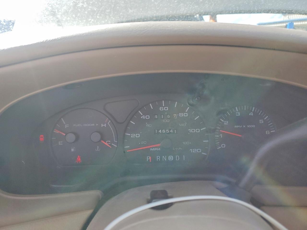 2003 Ford Taurus ses