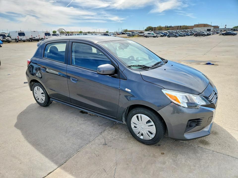 2024 Mitsubishi Mirage es